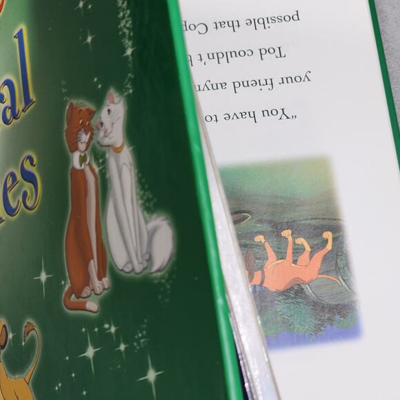 DISNEY ANIMAL STORIES (Disney Pixar Film Storybook Collections) by Sarah Heller - Picture 2 of 11